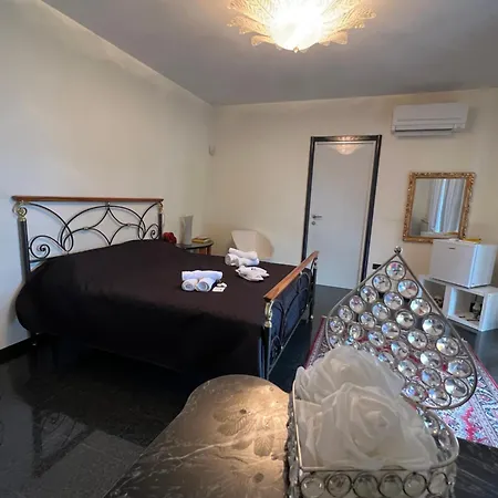 Villa Pescara Πανσιόν Πεσκάρα