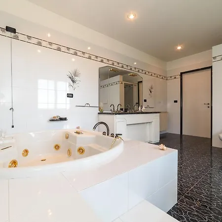 Villa Pescara Guest house